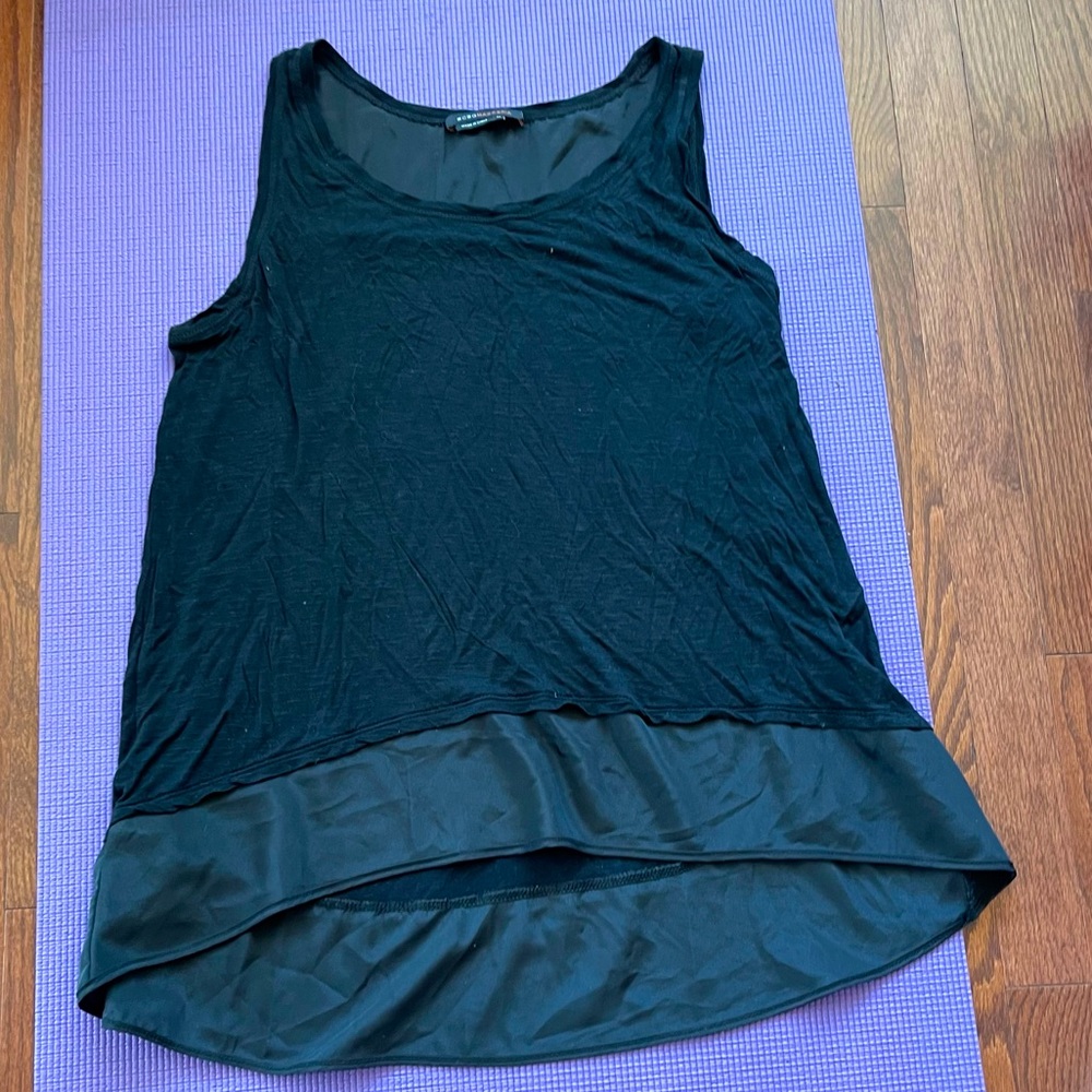 BCBG top